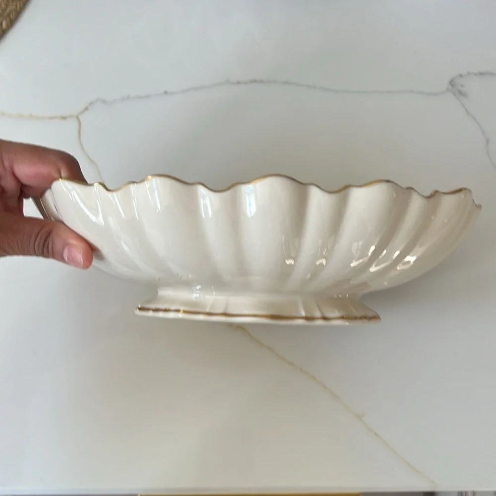 Lenox Vintage Symphony Centerpiece with Gold Trim